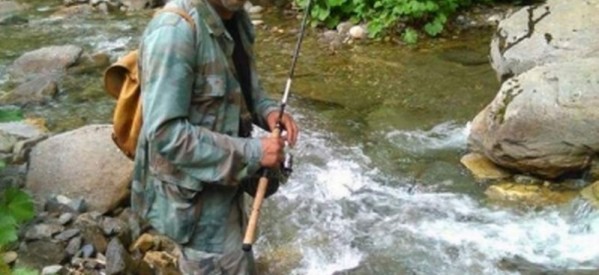La păstrăvi, prin Apuseni La păstrăvi, prin Apuseni