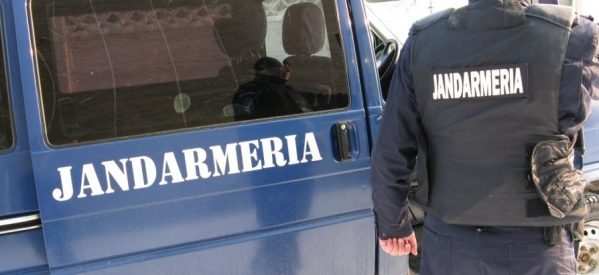 Sancţiuni de peste 5.000 lei aplicate de jandarmii din Bistrița-Năsăud în mini-vacanţa de Rusalii Sancţiuni de peste 5.000 lei aplicate de jandarmii din Bistrița-Năsăud în mini-vacanţa de Rusalii