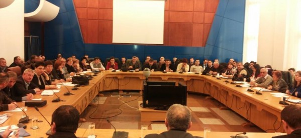 Primarii şi secretarii primăriilor din judeţ, convocaţi la Instituţia Prefectului Bistriţa-Năsăud pentru o serie de consultări Primarii şi secretarii primăriilor din judeţ, convocaţi la Instituţia Prefectului Bistriţa-Năsăud pentru o serie de consultări