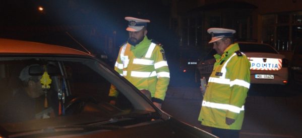 Controale în trafic, efectuate de polițiștii bistrițeni, pentru depistarea celor care conduc autovehicule sub influența băuturilor alcoolice Controale în trafic, efectuate de polițiștii bistrițeni, pentru depistarea celor care conduc autovehicule sub influența băuturilor alcoolice